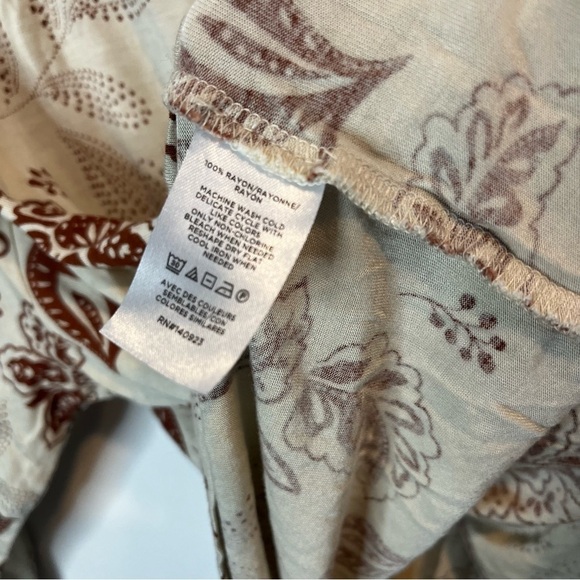 Women’s | LOFT Floral Boho Stand Neck Blouse | Large - Picture 6 of 8